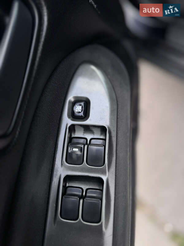 Седан Mitsubishi Lancer 2008 в Киеве