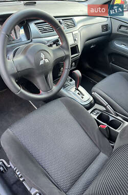 Седан Mitsubishi Lancer 2006 в 