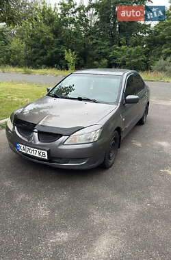 Седан Mitsubishi Lancer 2006 в Киеве
