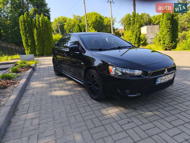 Седан Mitsubishi Lancer 2008 в Прилуках