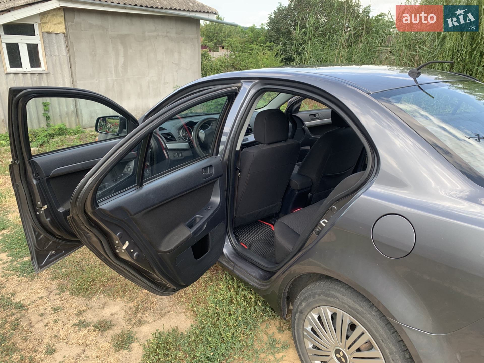 2011 Mitsubishi Lancer - мініатюра 21