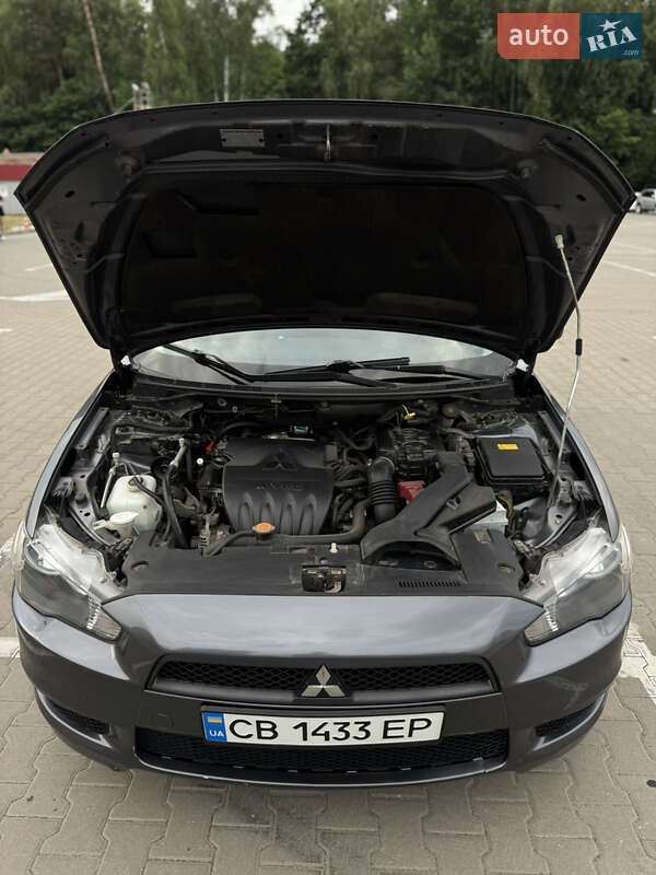 Седан Mitsubishi Lancer 2008 в Чернигове