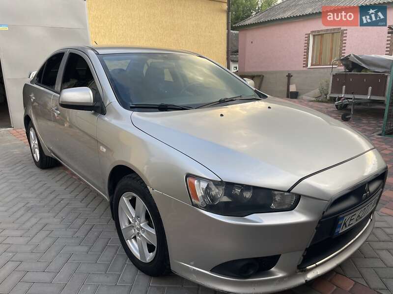 Седан Mitsubishi Lancer 2012 в Кобеляках
