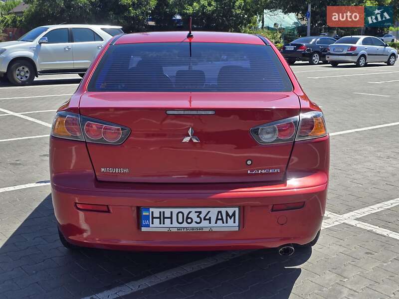 Седан Mitsubishi Lancer 2010 в Одессе