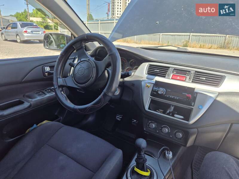 Универсал Mitsubishi Lancer 2005 в Одессе