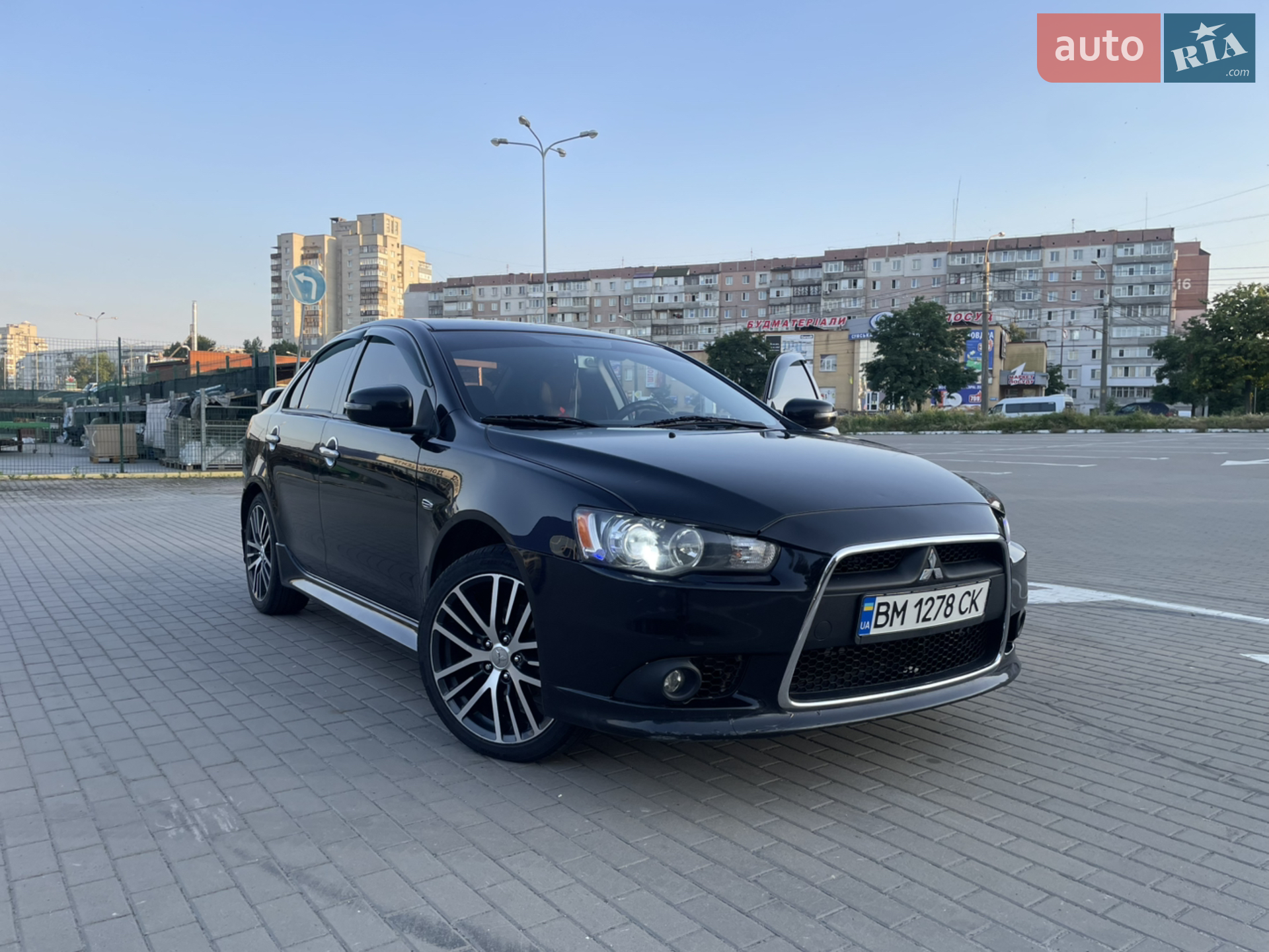 2017 Mitsubishi Lancer - мініатюра 2