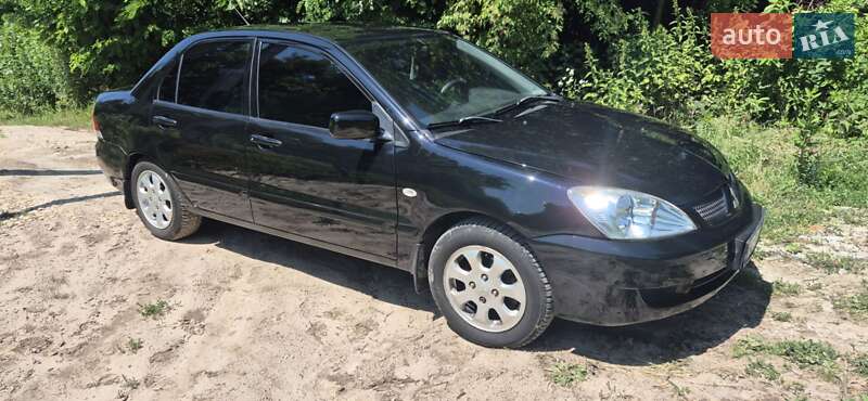Седан Mitsubishi Lancer 2009 в Львове