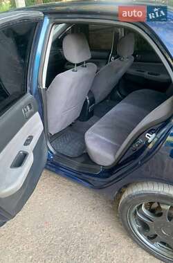 Седан Mitsubishi Lancer 2004 в 