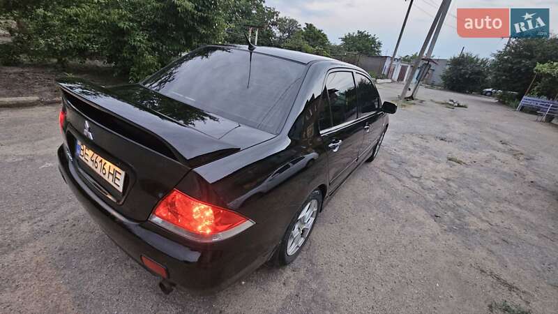 Седан Mitsubishi Lancer 2006 в Вознесенске