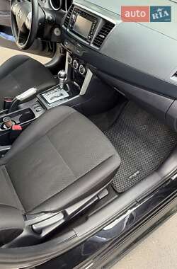 Седан Mitsubishi Lancer 2016 в 