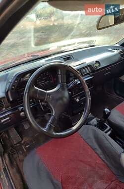 Лифтбек Mitsubishi Lancer 1989 в 