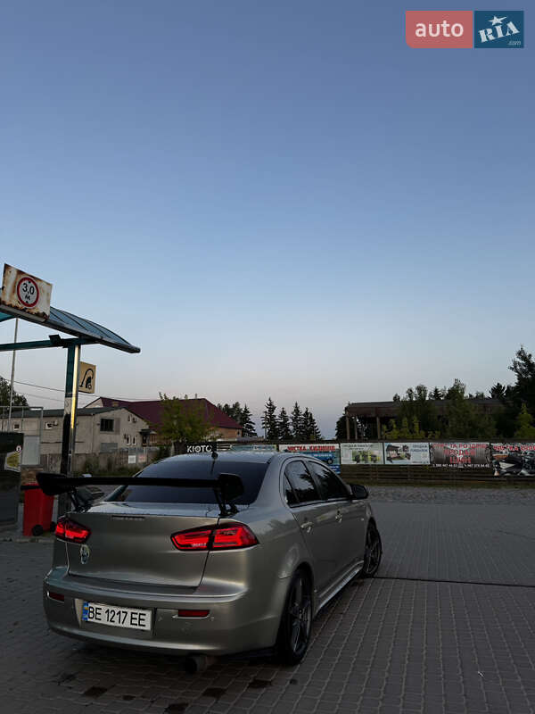 Седан Mitsubishi Lancer 2008 в Березному