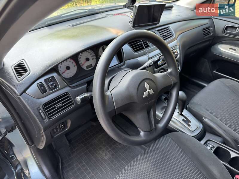 Седан Mitsubishi Lancer 2008 в Львове