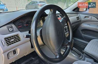 Седан Mitsubishi Lancer 2004 в 