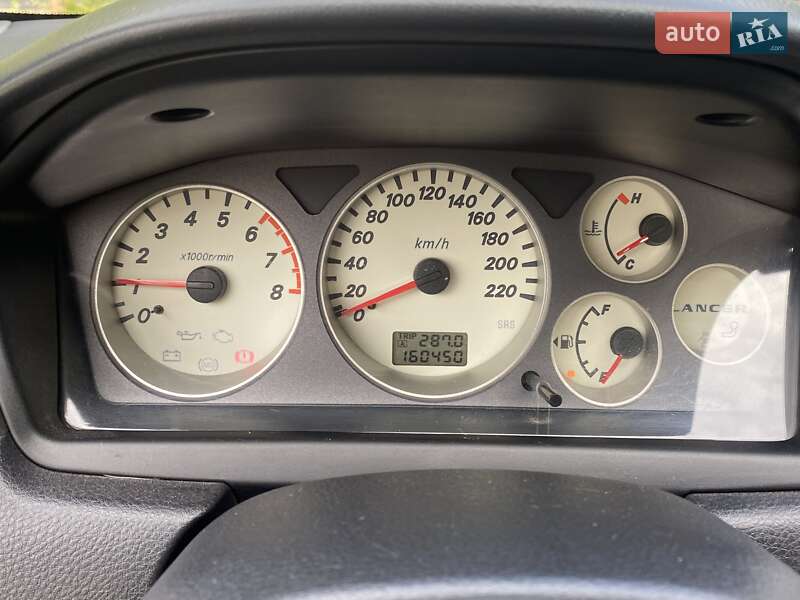 Седан Mitsubishi Lancer 2006 в Днепре