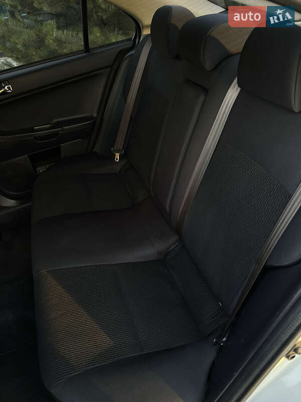 Седан Mitsubishi Lancer 2015 в Киеве