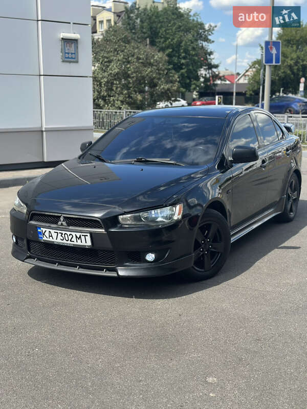 Седан Mitsubishi Lancer 2008 в Киеве