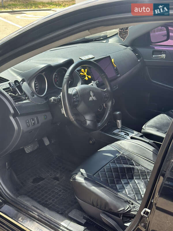 Седан Mitsubishi Lancer 2008 в Киеве
