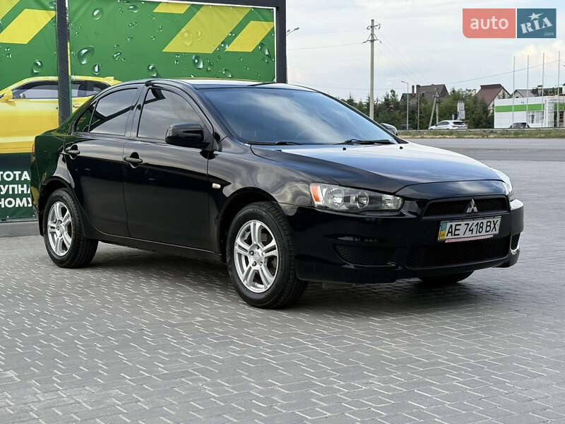 Седан Mitsubishi Lancer 2008 в Днепре