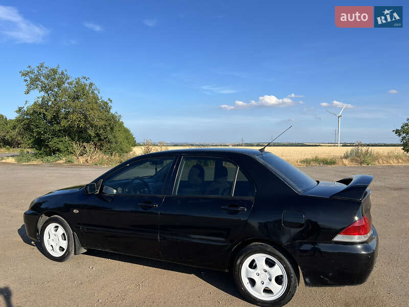 Седан Mitsubishi Lancer 2006 в Николаеве