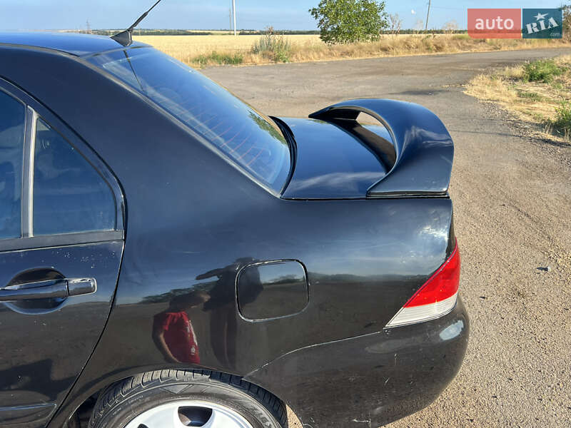 Седан Mitsubishi Lancer 2006 в Николаеве