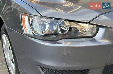 Седан Mitsubishi Lancer 2009 в 