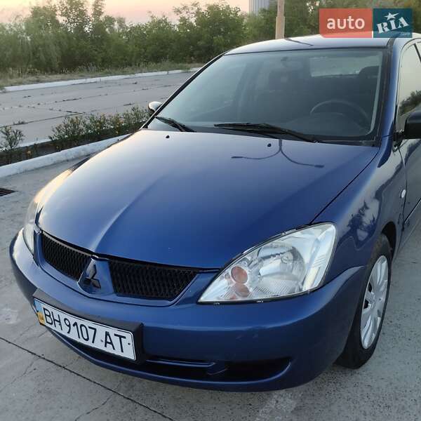 Седан Mitsubishi Lancer 2006 в Новой Одессе