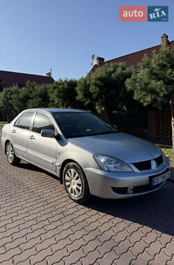 Седан Mitsubishi Lancer 2008 в Чернівцях