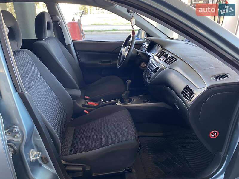 Седан Mitsubishi Lancer 2008 в Миколаєві