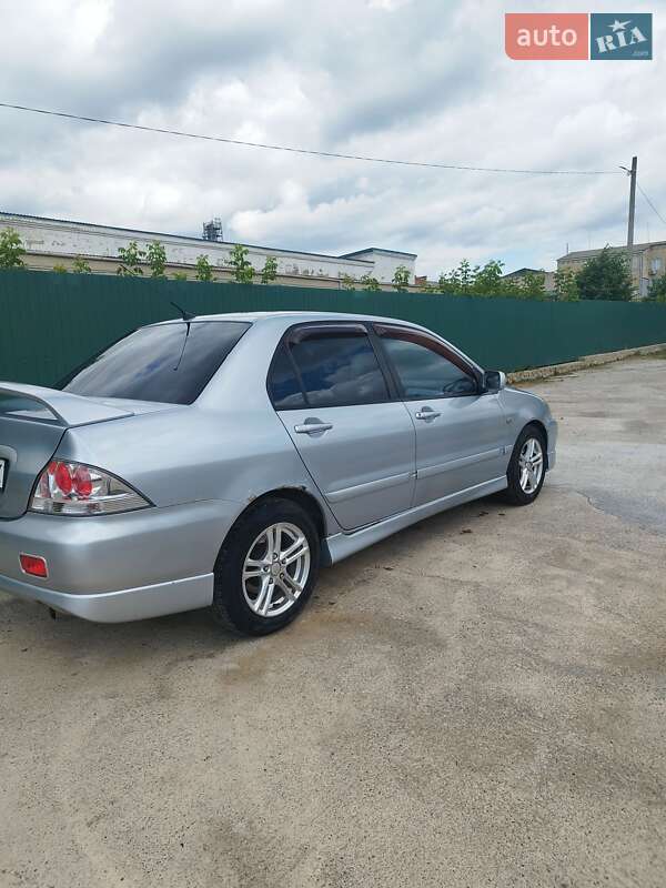 Седан Mitsubishi Lancer 2006 в Песчанке