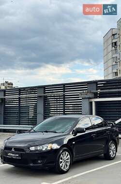 Седан Mitsubishi Lancer 2008 в Киеве
