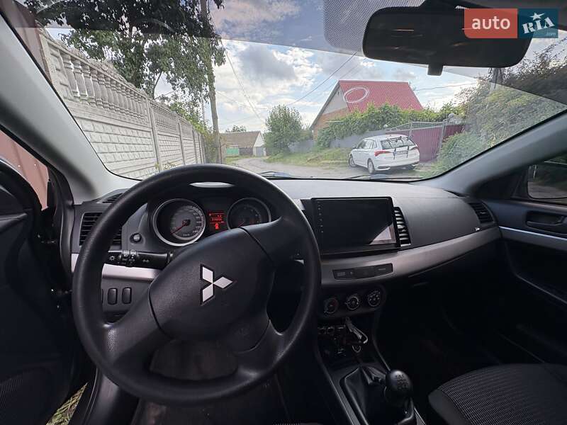 Седан Mitsubishi Lancer 2008 в Виннице