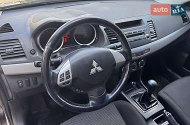 Седан Mitsubishi Lancer 2011 в 
