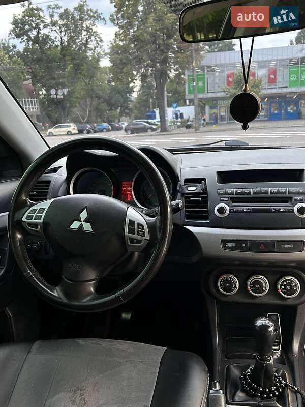 Седан Mitsubishi Lancer 2007 в Запорожье