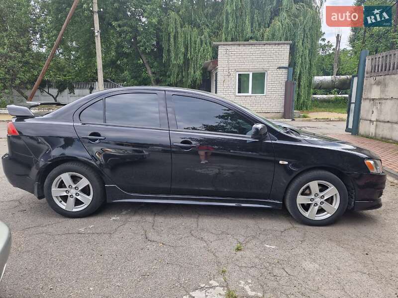 Седан Mitsubishi Lancer 2008 в Кременчуге