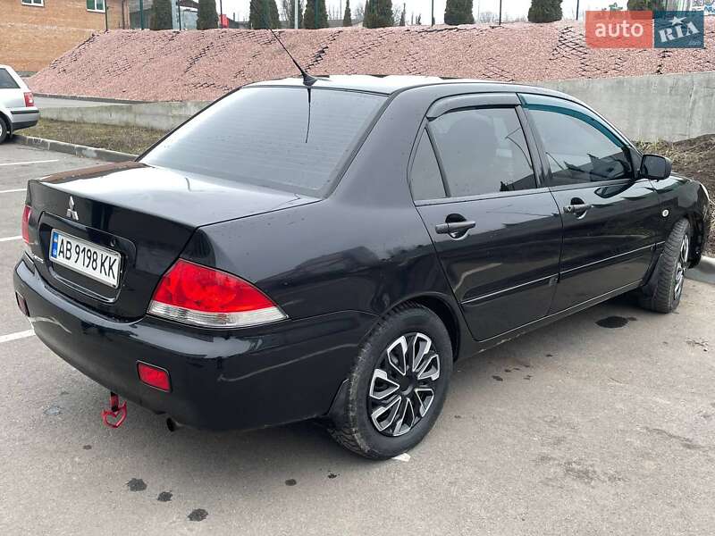 Седан Mitsubishi Lancer 2005 в 