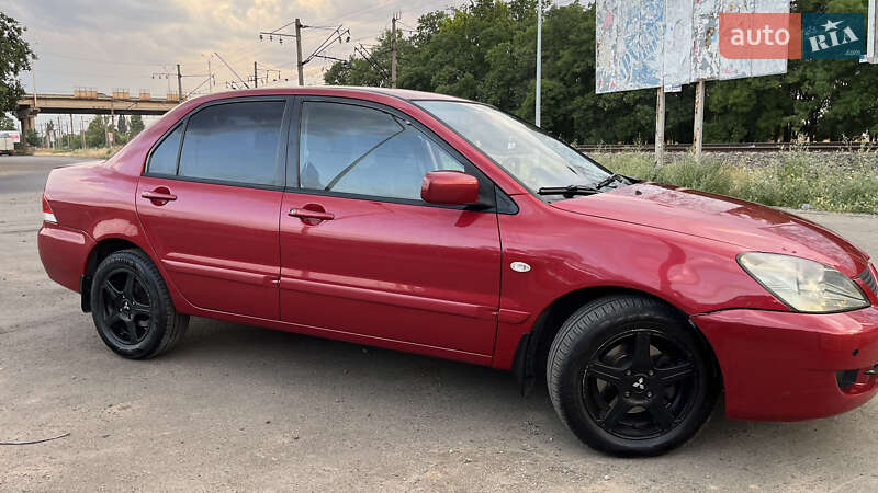 Седан Mitsubishi Lancer 2006 в Одессе