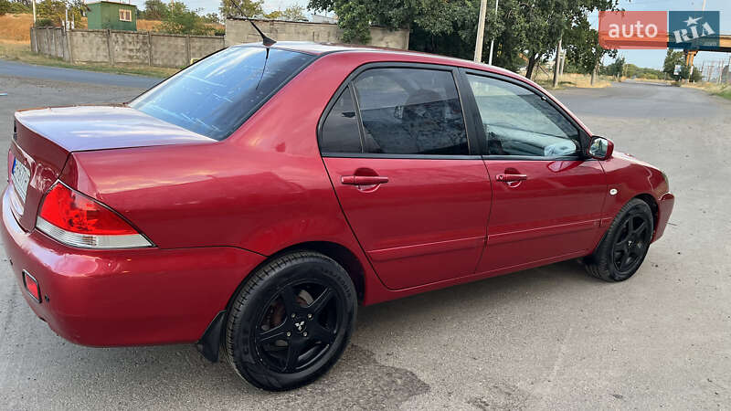 Седан Mitsubishi Lancer 2006 в Одессе