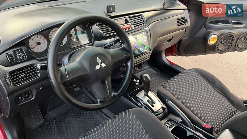 Седан Mitsubishi Lancer 2006 в Одессе