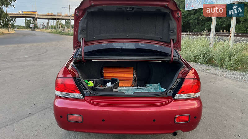 Седан Mitsubishi Lancer 2006 в Одессе