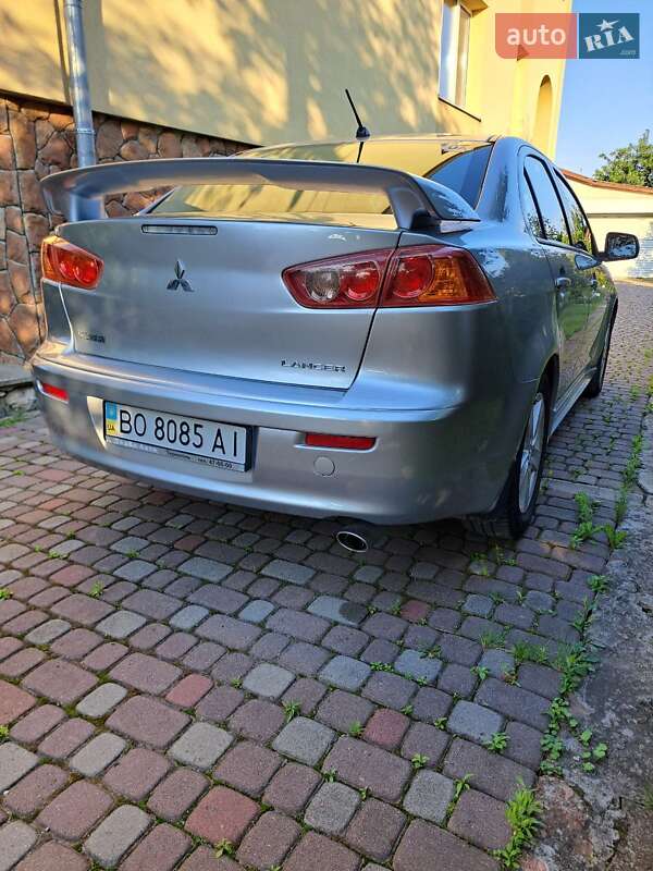 Седан Mitsubishi Lancer 2008 в Тернополе