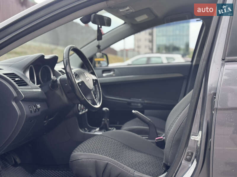 Седан Mitsubishi Lancer 2007 в Тернополе