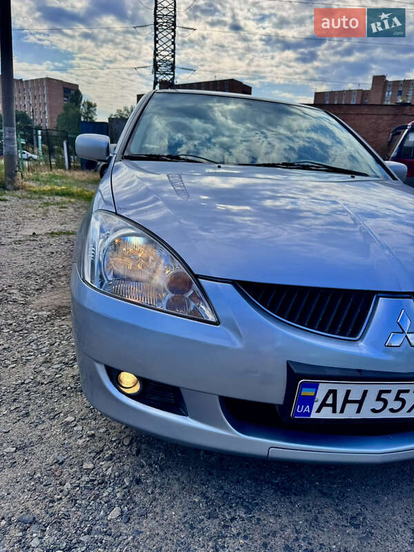 Седан Mitsubishi Lancer 2005 в Полтаві