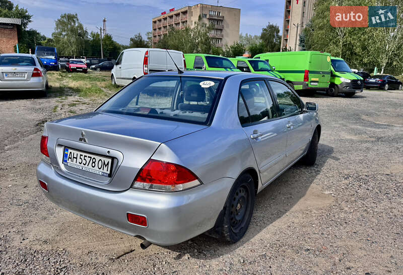 Седан Mitsubishi Lancer 2005 в Полтаві
