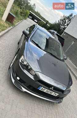 Седан Mitsubishi Lancer 2011 в 