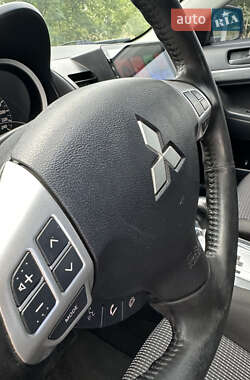 Седан Mitsubishi Lancer 2011 в 