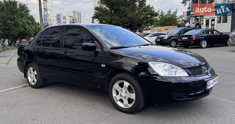 Седан Mitsubishi Lancer 2008 в Киеве