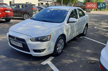 Седан Mitsubishi Lancer 2011 в Золотоноше