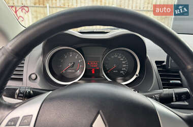 Седан Mitsubishi Lancer 2011 в 