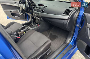 Седан Mitsubishi Lancer 2011 в 